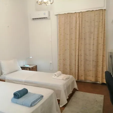 ανακαινισμένο 8 λεπτά από το μετρό. * Athen